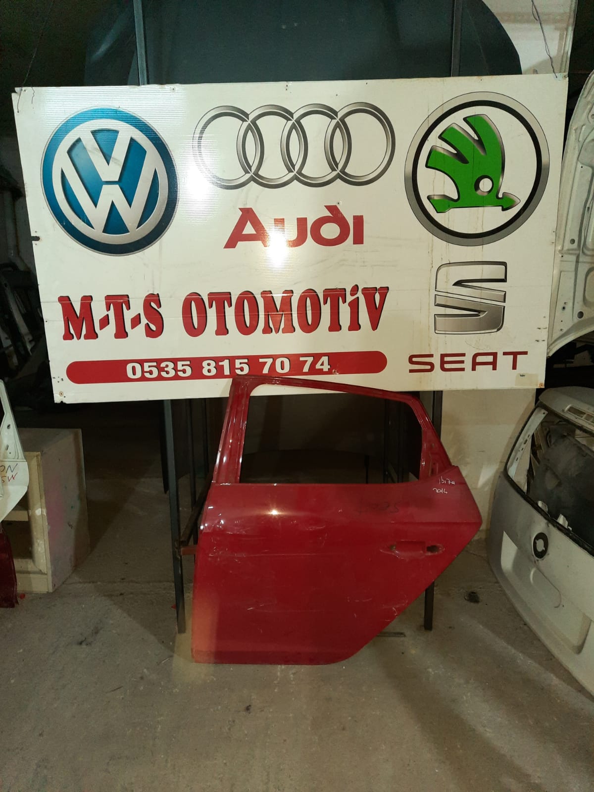 Seat leon sol arka kapı 2013-2019